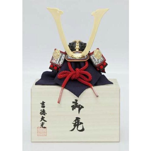 特製小型兜(桐箱入り)「長鍬形」8号 モダン かわいい 人気 おしゃれ