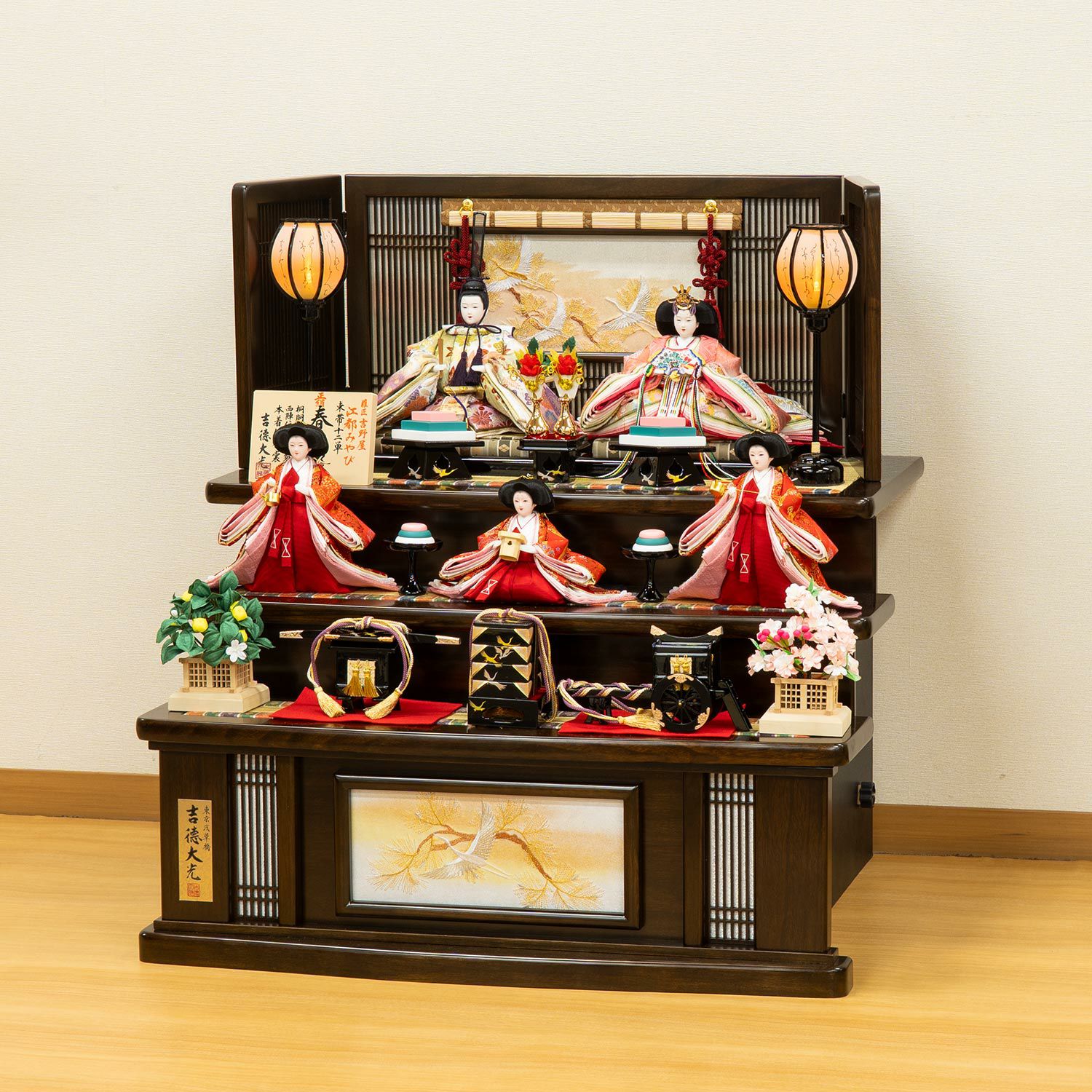 三段飾り 商品一覧 | 雛人形（ひな人形）・五月人形の吉徳