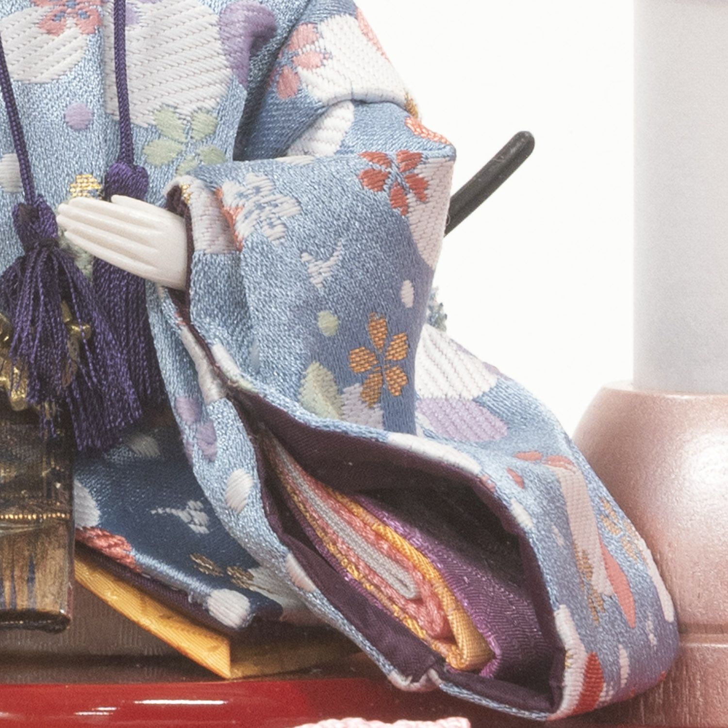 雛人形】ケース入り柳親王飾り | 雛人形（ひな人形）・五月人形の吉徳