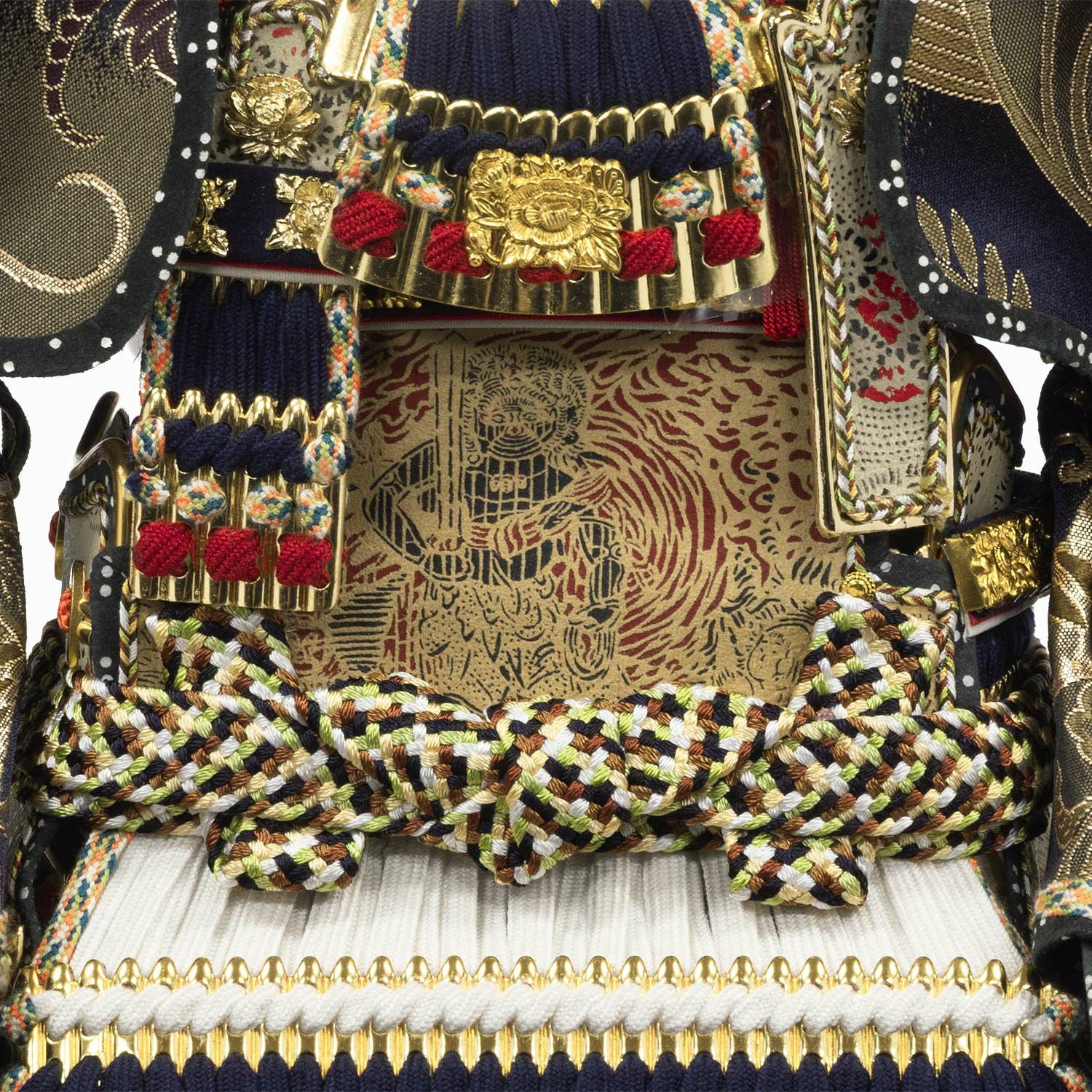 五月人形】正絹紺肩取縅 純金箔押鎧8号床飾り 平安道齋作 | 雛人形