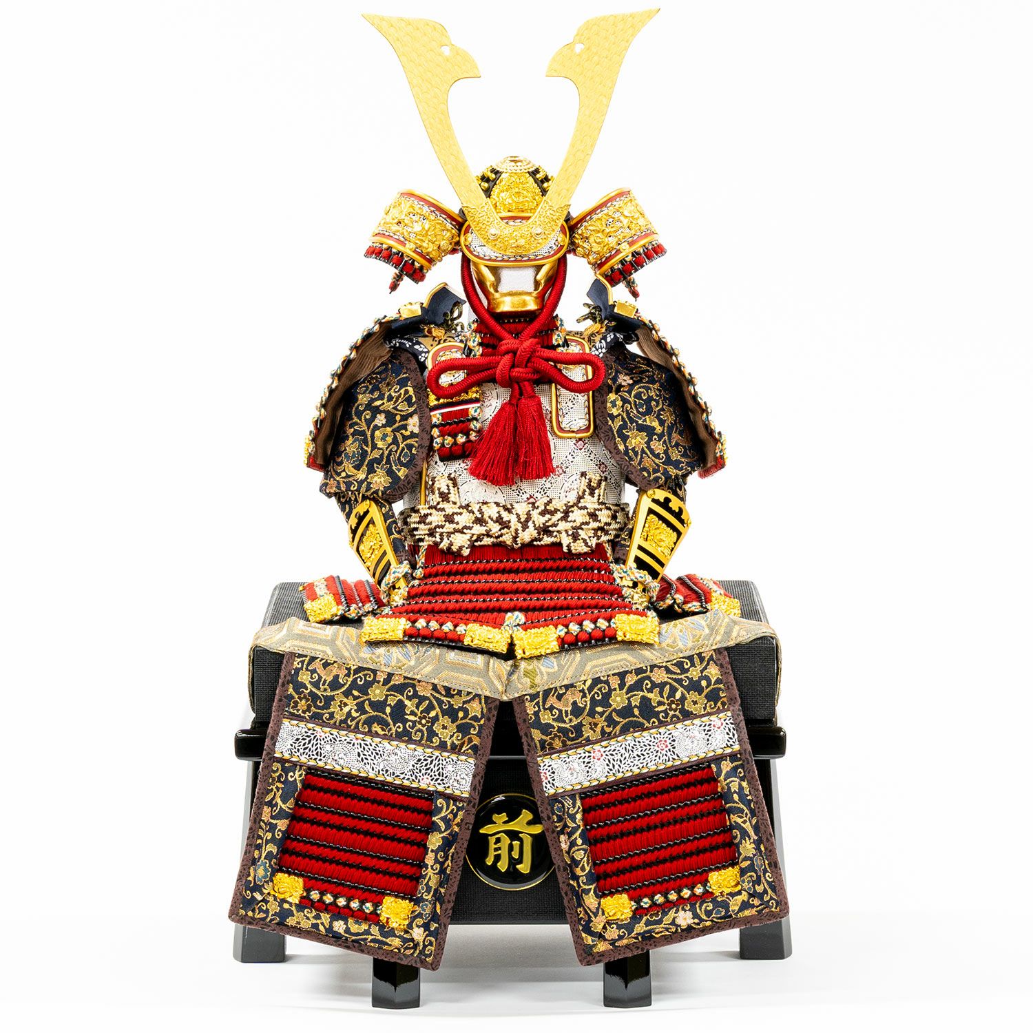 五月人形】正絹茜絲縅 鎧5号床飾り 雄山作 | 雛人形（ひな人形）・五月