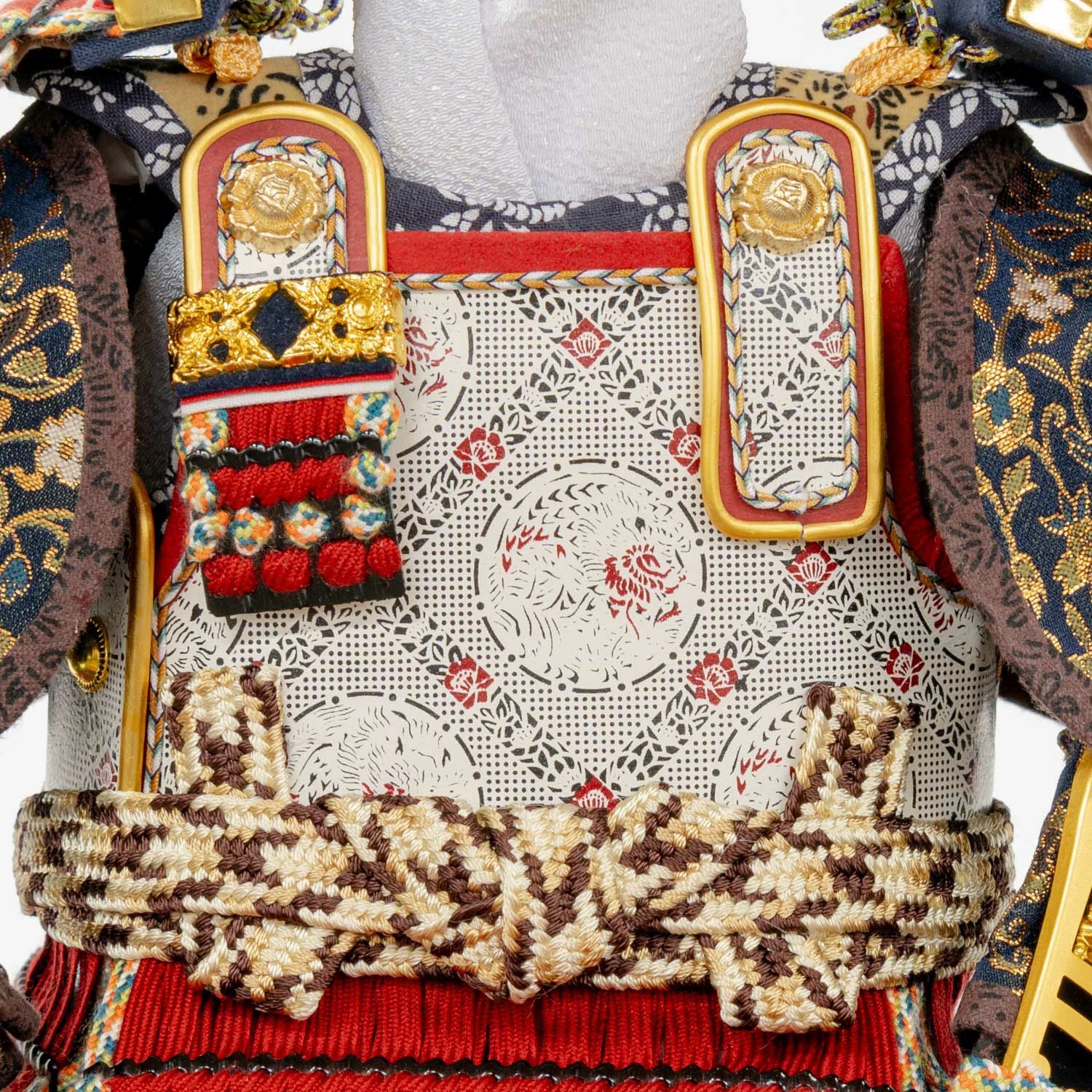 五月人形】正絹茜絲縅 鎧5号床飾り 雄山作 | 雛人形（ひな人形）・五月