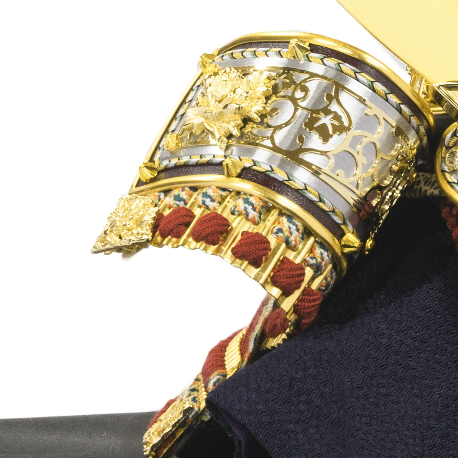 五月人形】正絹赤絲縅 兜10号床飾り 雄山作 | 雛人形（ひな人形）・五