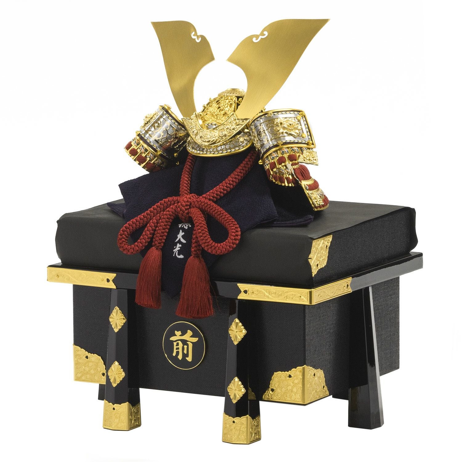 五月人形】正絹赤絲縅 兜10号床飾り 雄山作 | 雛人形（ひな人形）・五