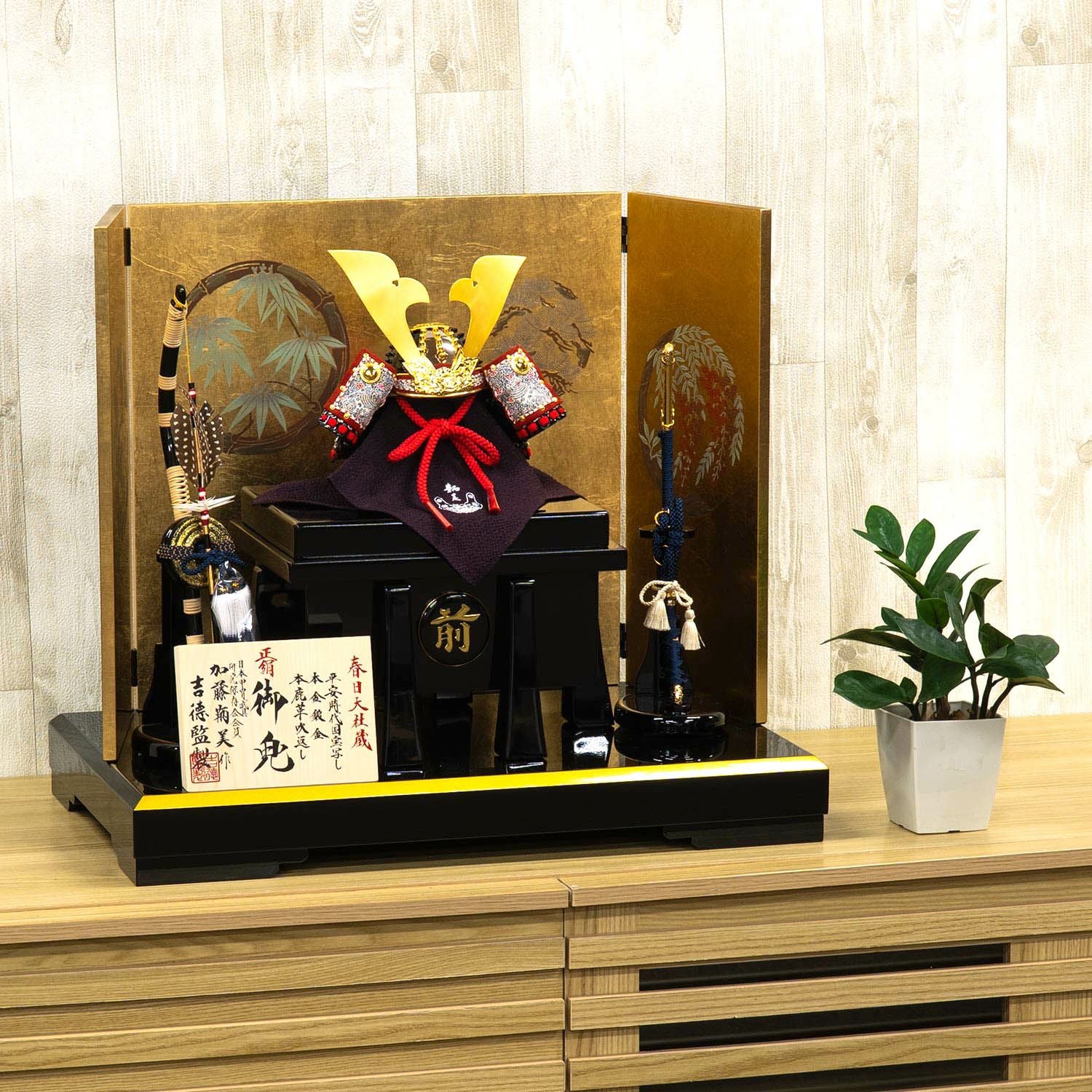 五月人形 美品 横幅30.5cm｜ケース入り 五月人形 匠 ｜ ガラスケース飾り｜ 子供大将