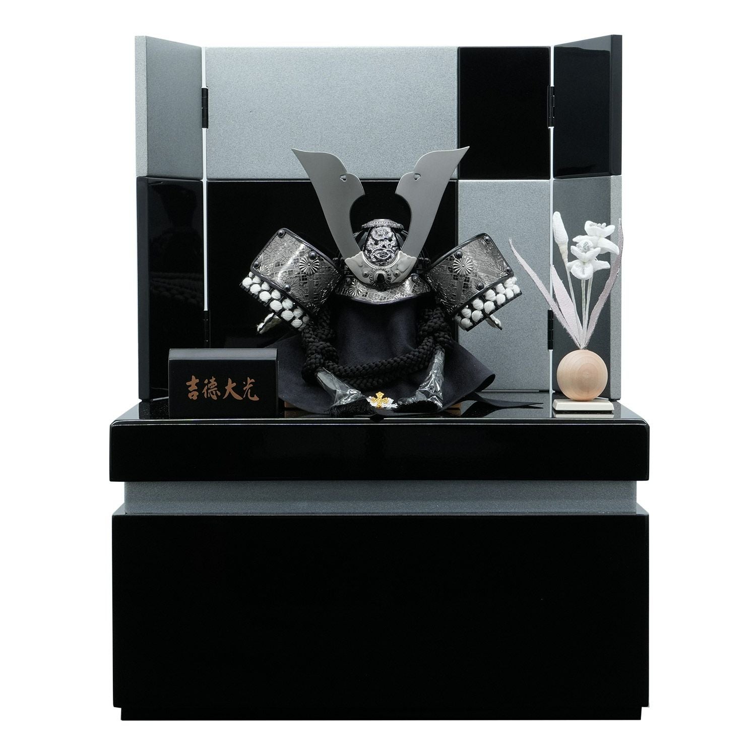 五月人形】白絲縅 大鍬形 「黎」 兜 7号収納箱飾り | 雛人形（ひな人形