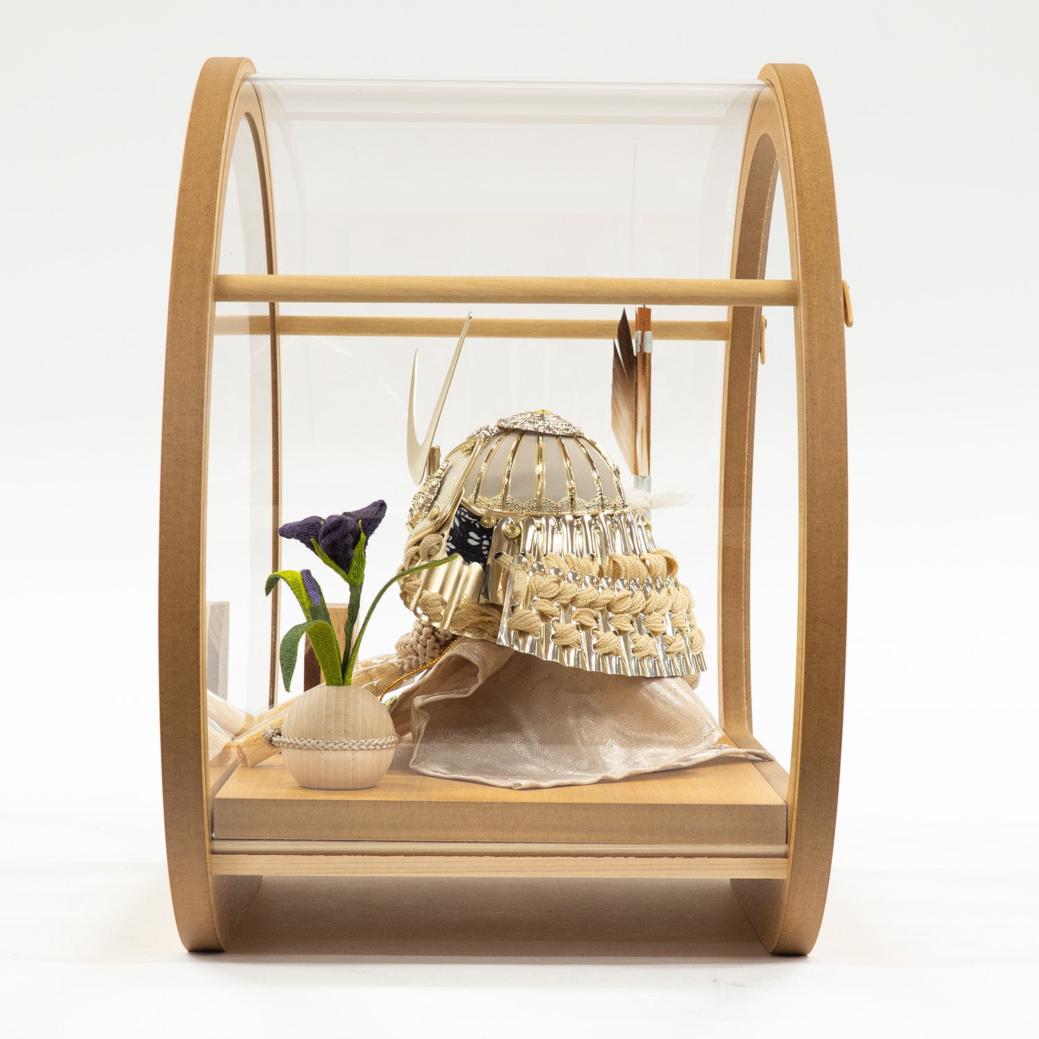 五月人形】兜5号ケース入り飾り | 雛人形（ひな人形）・五月人形の吉徳